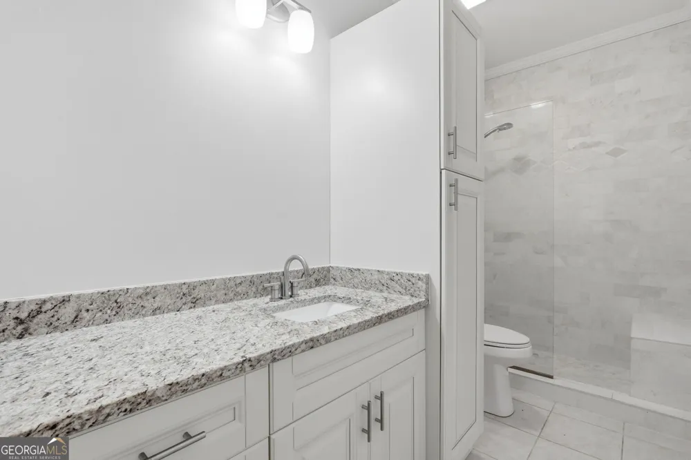 5369 Secretariat LN Sugar Hill, GA 30518