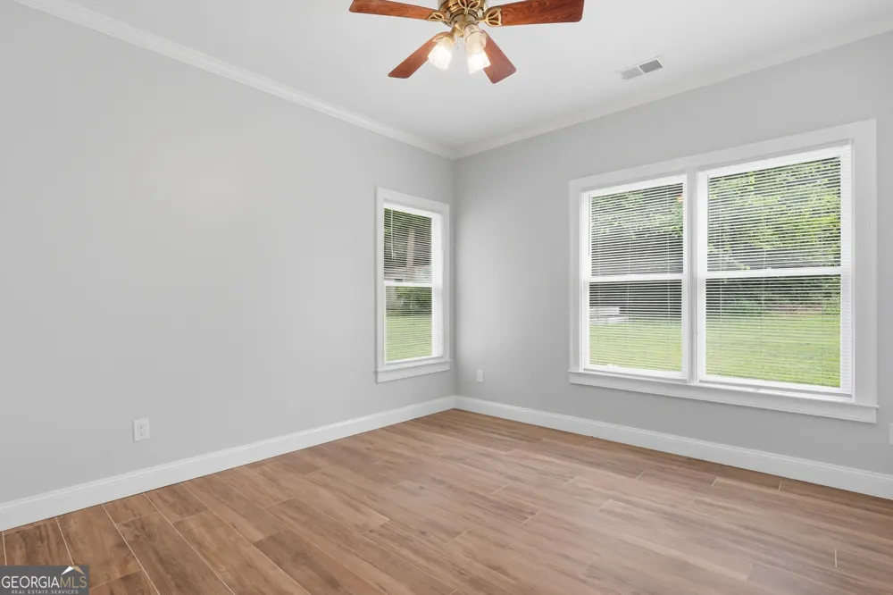 5369 Secretariat LN Sugar Hill, GA 30518