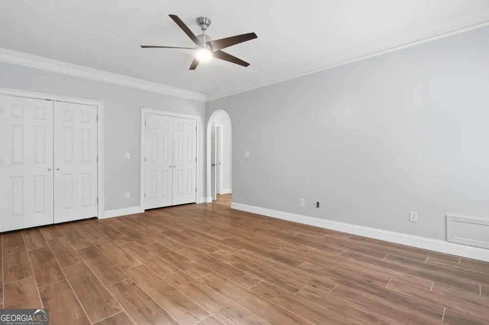 5369 Secretariat LN Sugar Hill, GA 30518