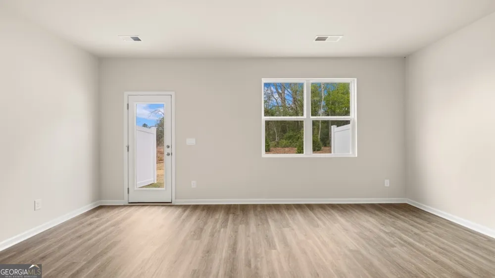 202 Kenmore CIR Perry, GA 31069