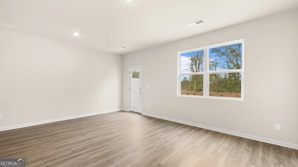 202 Kenmore CIR Perry, GA 31069