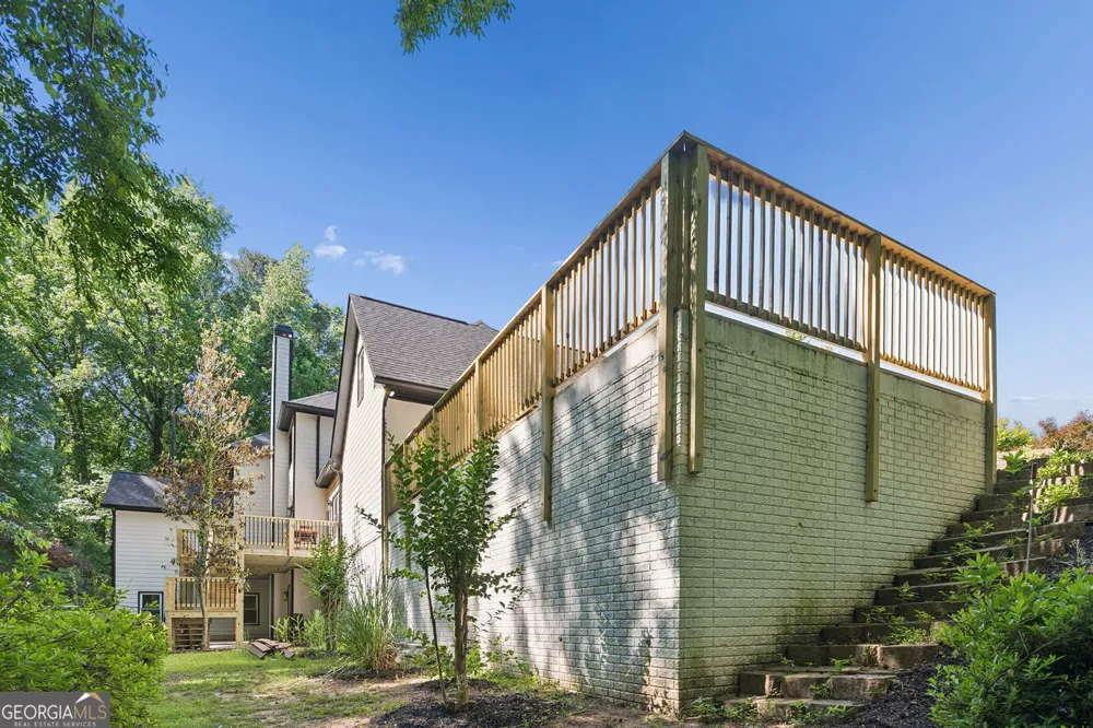 160 Kylemore PASS Tyrone, GA 30290