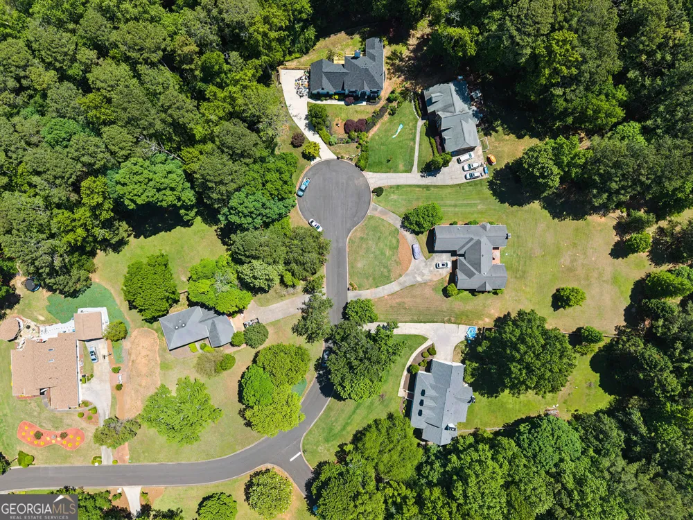 160 Kylemore PASS Tyrone, GA 30290
