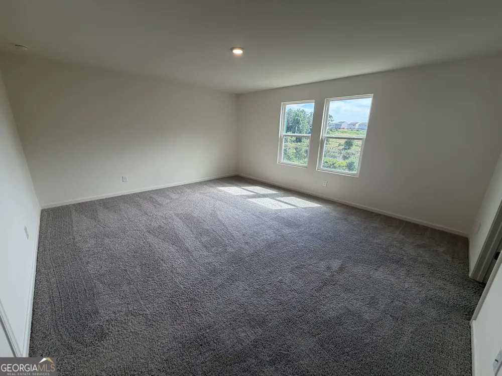 303 Hyde PARK Winder, GA 30680