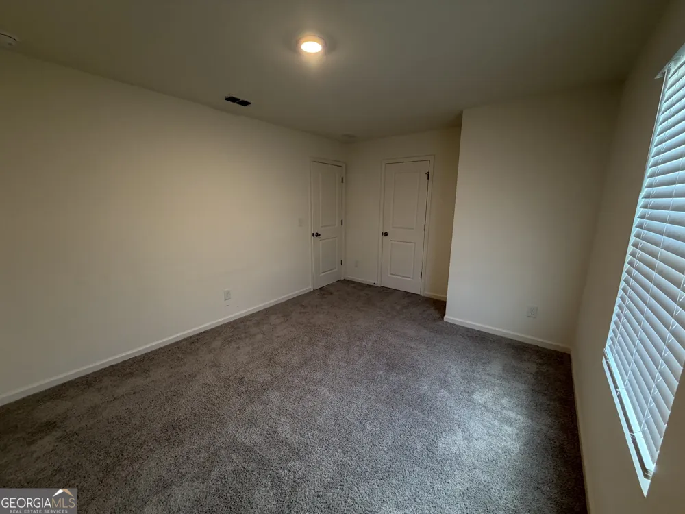 303 Hyde PARK Winder, GA 30680