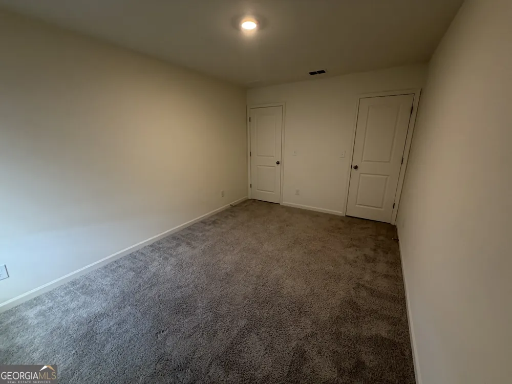 303 Hyde PARK Winder, GA 30680