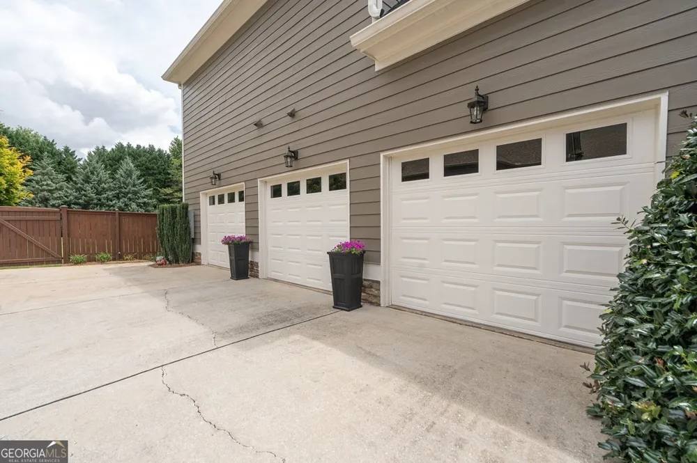 446 Lakeshore DR Monroe, GA 30655