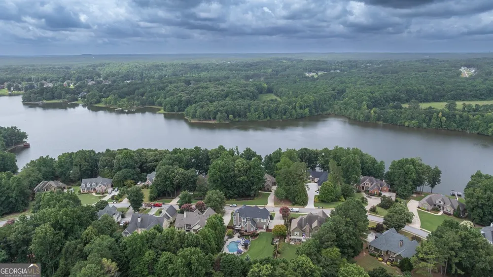 446 Lakeshore DR Monroe, GA 30655