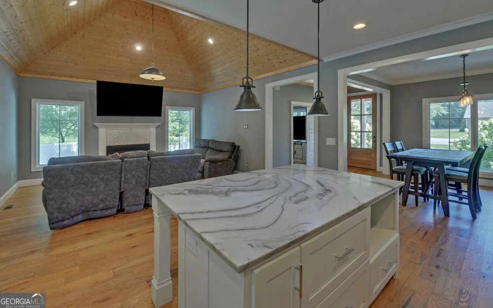 24 Brookhaven WAY Bowersville, GA 30516