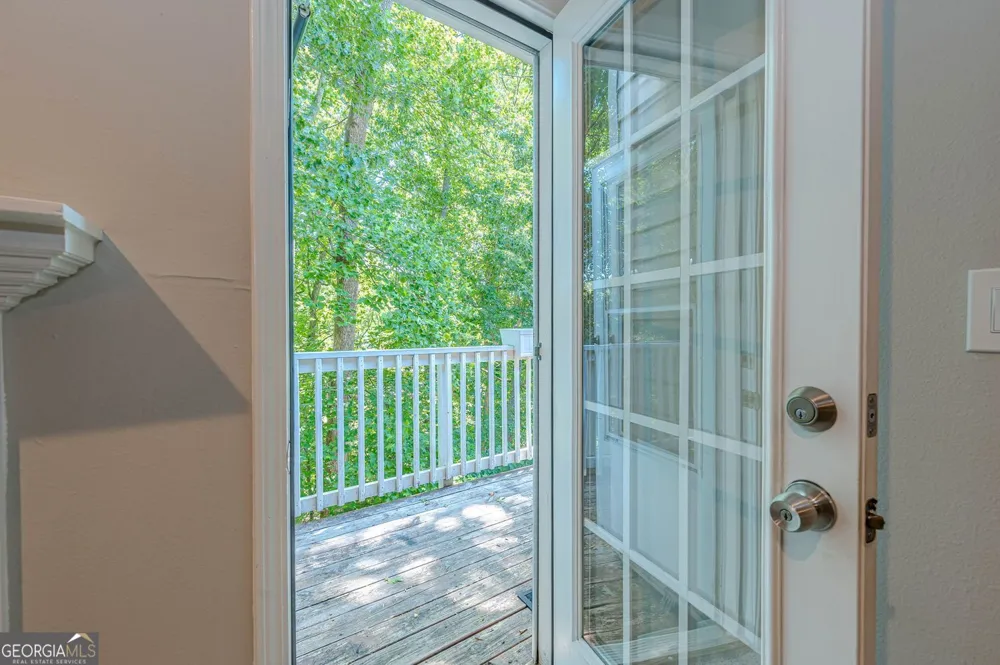 412 Teal CT Roswell, GA 30076