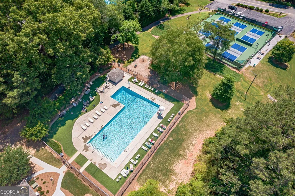 412 Teal CT Roswell, GA 30076