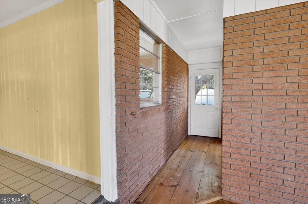310 S Leroy ST Metter, GA 30439