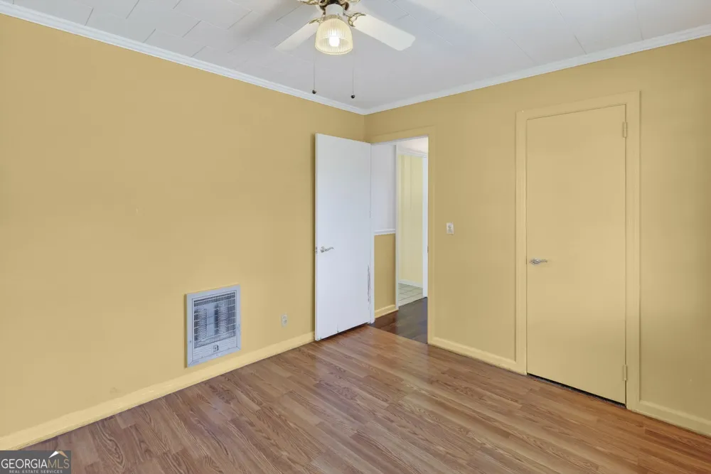 310 S Leroy ST Metter, GA 30439