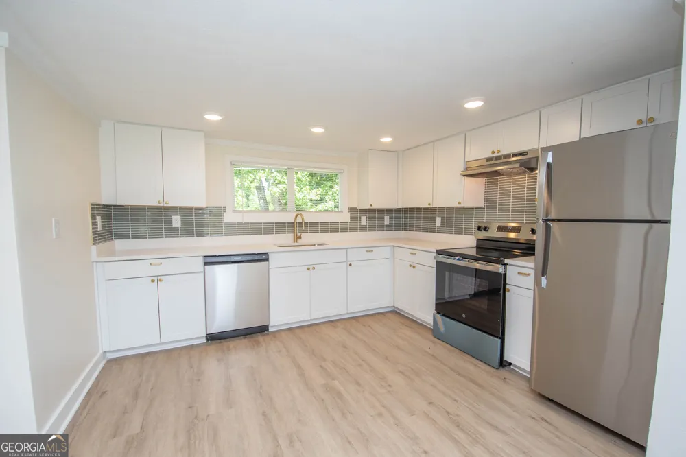 432 Cooley RD LaGrange, GA 30241
