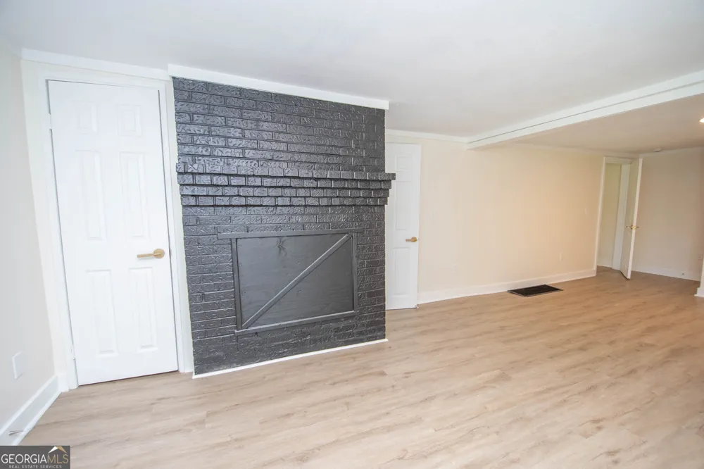 432 Cooley RD LaGrange, GA 30241