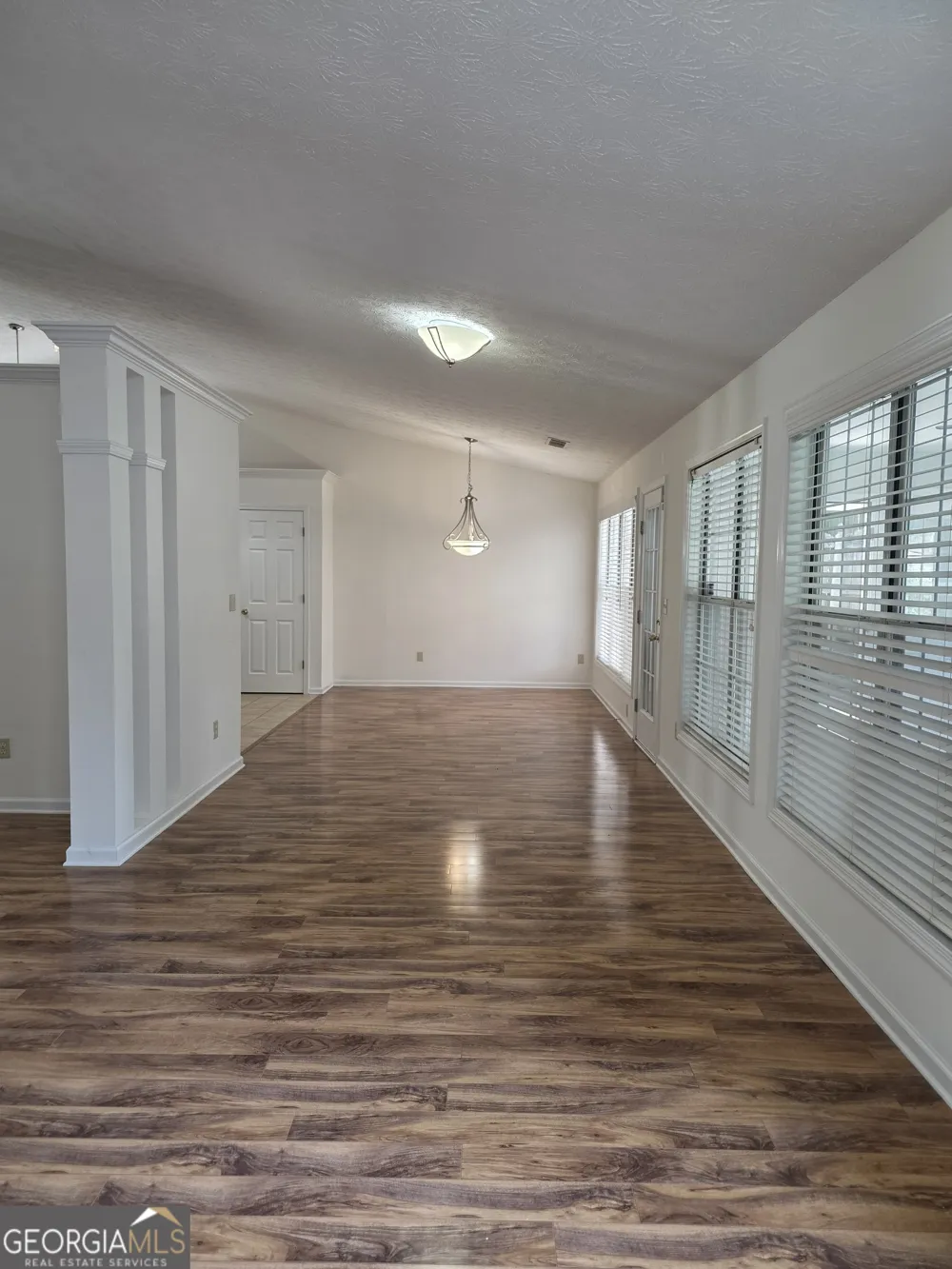 4585 Brook Farms CT Duluth, GA 30096