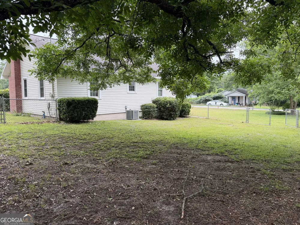 1021 Snow Hill ST Cadwell, GA 31009