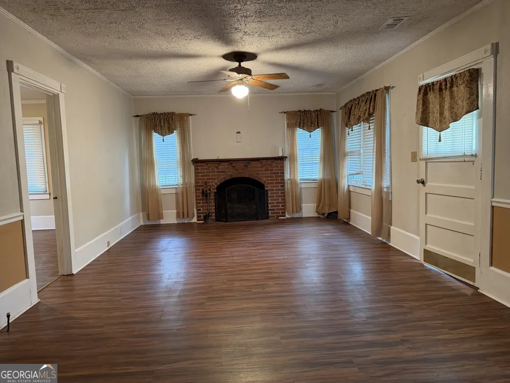 1021 Snow Hill ST Cadwell, GA 31009