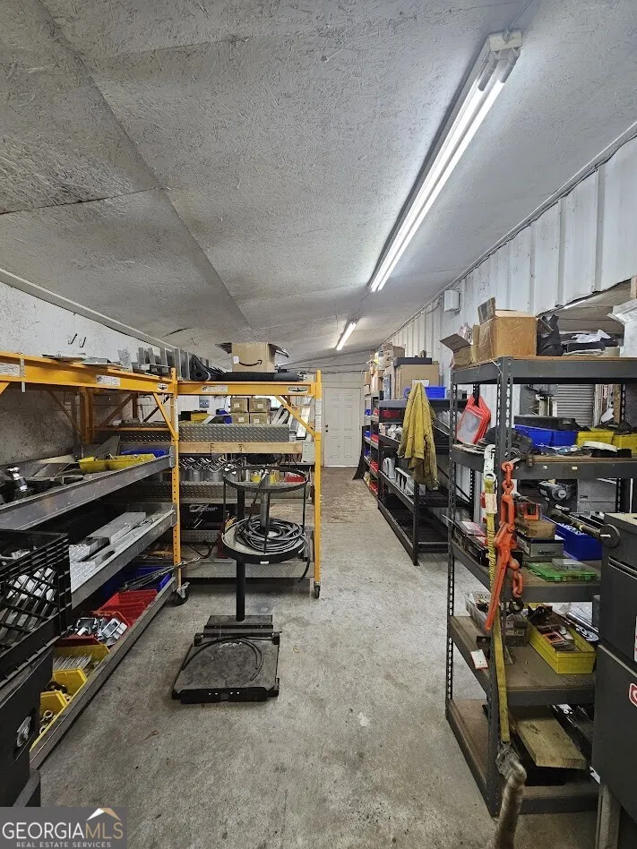 865 Lumber Company RD Talking Rock, GA 30175