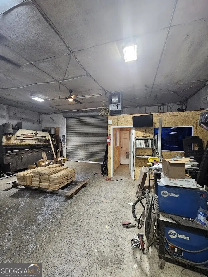 865 Lumber Company RD Talking Rock, GA 30175