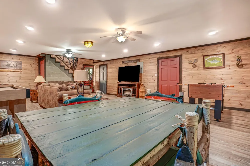 2183 Chimney Mountain RD Sautee Nacoochee, GA 30571