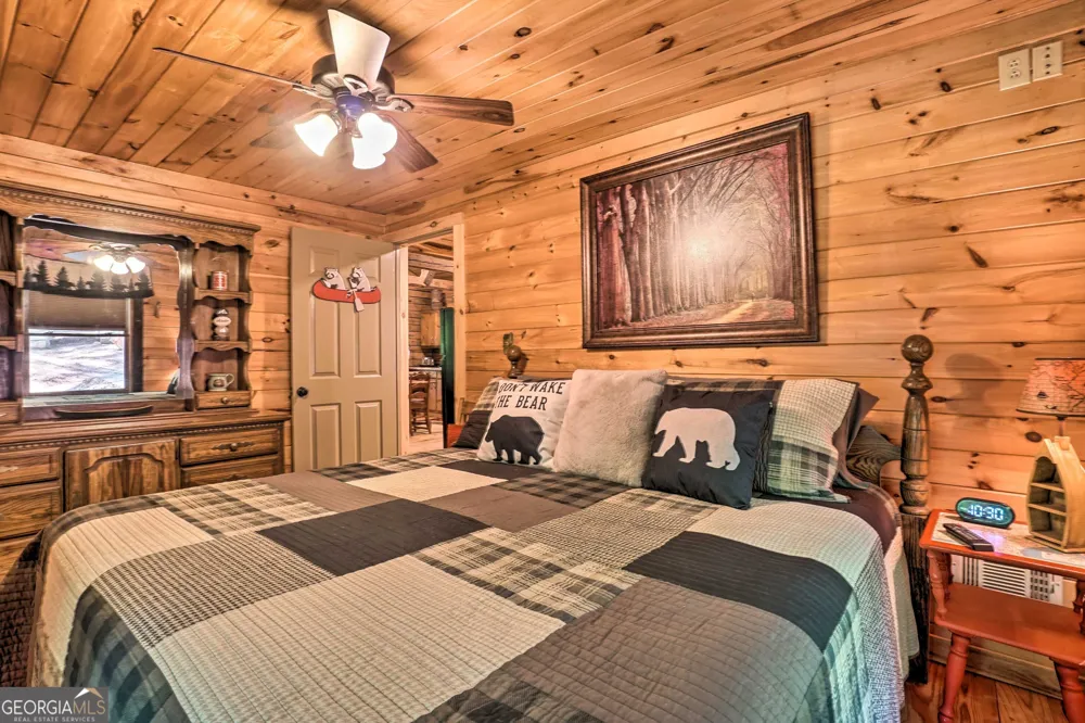 2183 Chimney Mountain RD Sautee Nacoochee, GA 30571