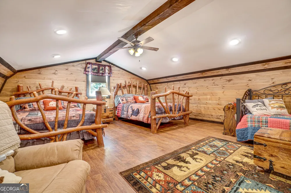 2183 Chimney Mountain RD Sautee Nacoochee, GA 30571