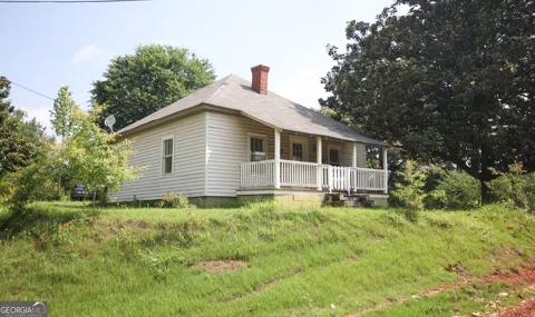 2818 Toms Creek RD