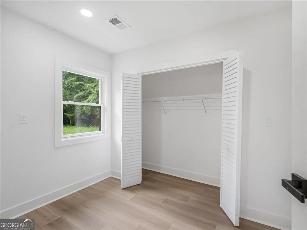 5508 Hiram Lithia Springs RD Powder Springs, GA 30127