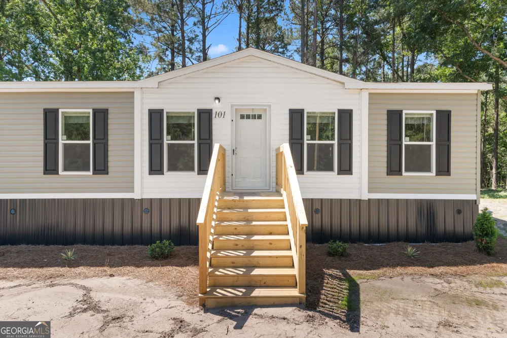 101 Doe DR Brooklet, GA 30415