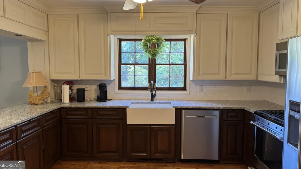 118 Woodlawn DR Statesboro, GA 30458