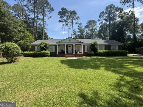 118 Woodlawn DR
