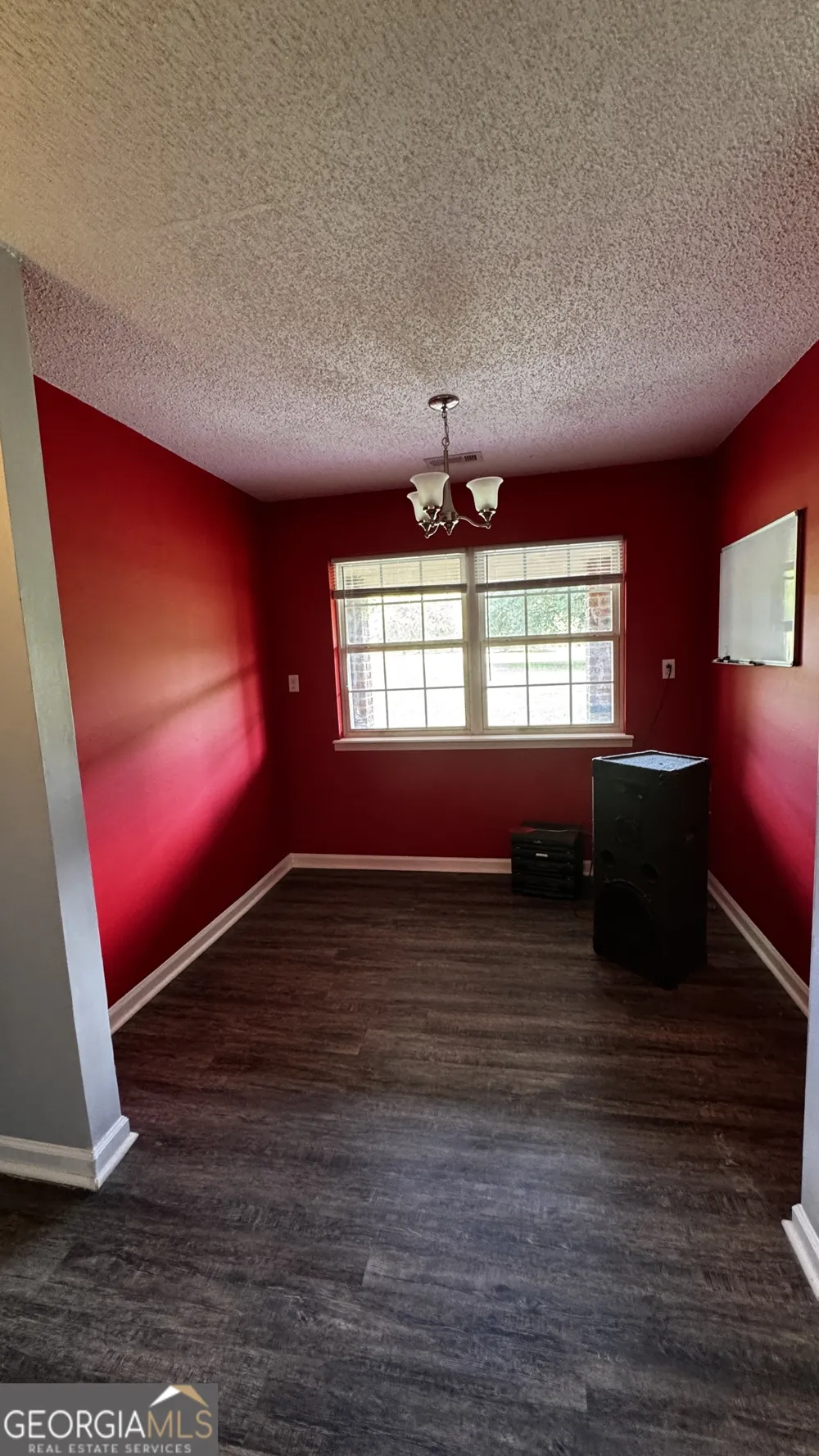 144 Live Oak LN Claxton, GA 30417