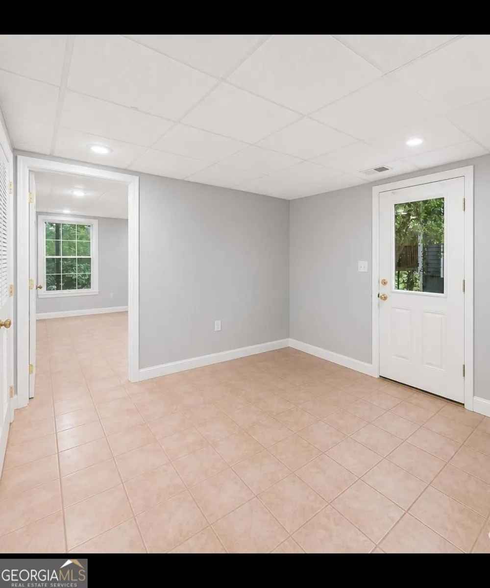 5200 Laurel Bridge DR SE Smyrna, GA 30082