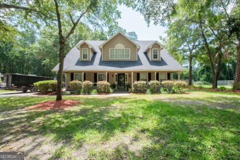 245 Chase CT N