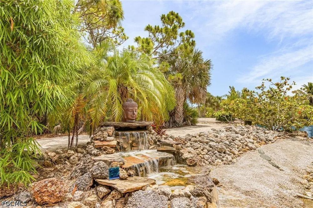 Island Acres Court St James City, FL 33956