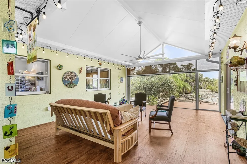 Island Acres Court St James City, FL 33956