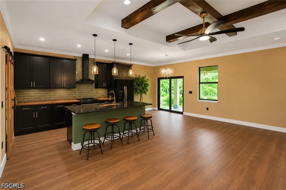 Pinetree Circle Labelle, FL 33935