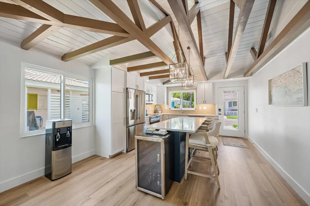 711 SPANISH DRIVE S #211 Longboat Key, FL 34228