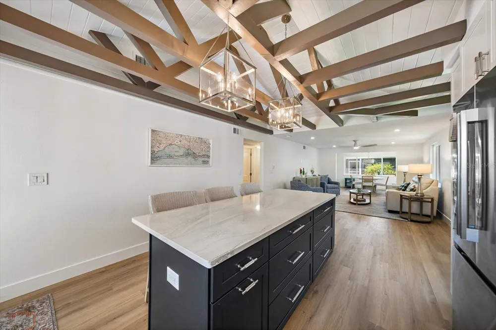 711 SPANISH DRIVE S #211 Longboat Key, FL 34228