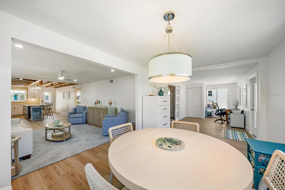 711 SPANISH DRIVE S #211 Longboat Key, FL 34228