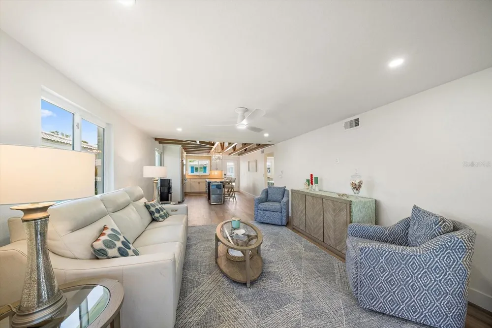 711 SPANISH DRIVE S #211 Longboat Key, FL 34228