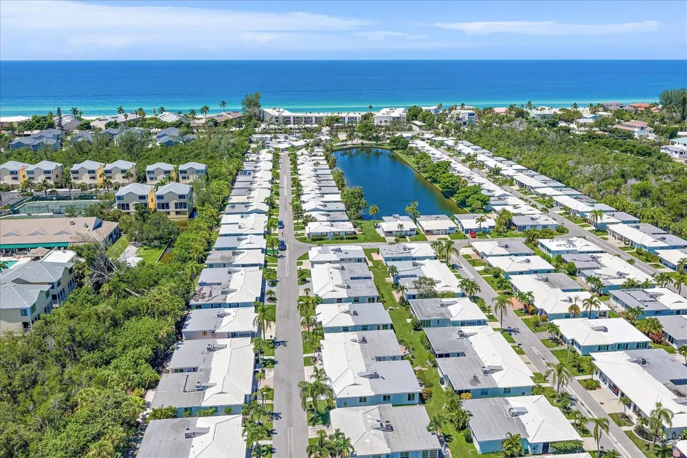 711 SPANISH DRIVE S #211 Longboat Key, FL 34228