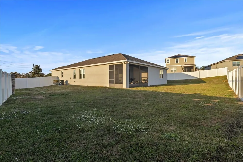 1804 VISTA VIEW DRIVE Dundee, FL 33838
