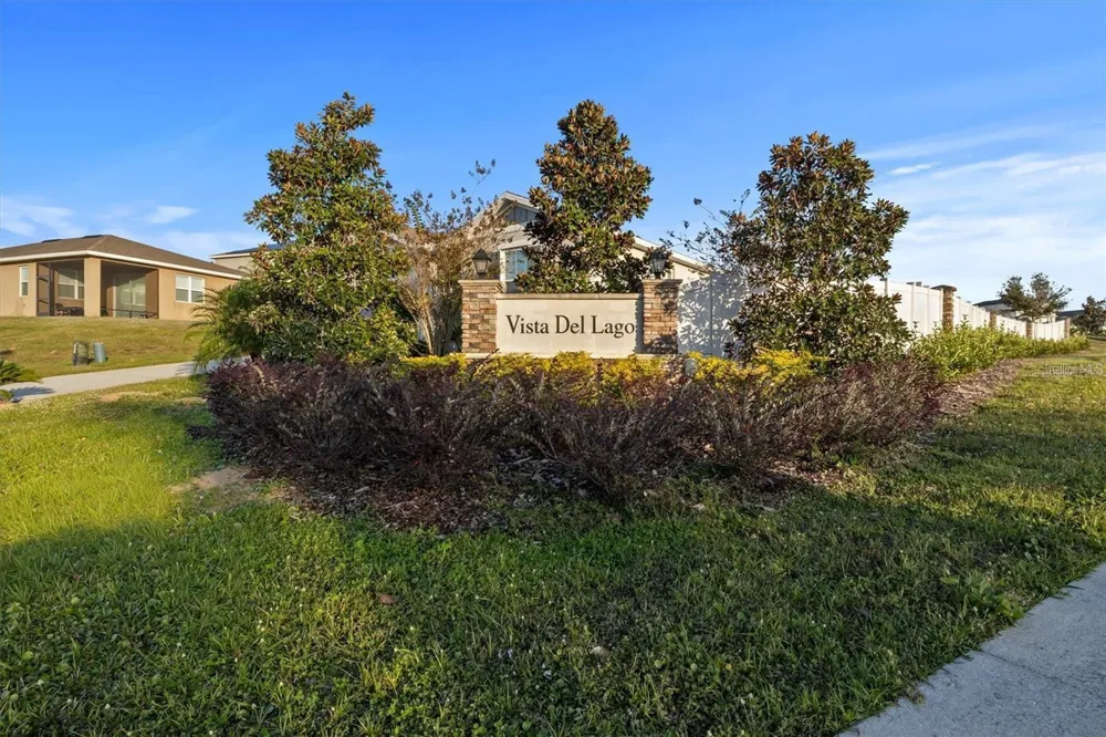 1804 VISTA VIEW DRIVE Dundee, FL 33838