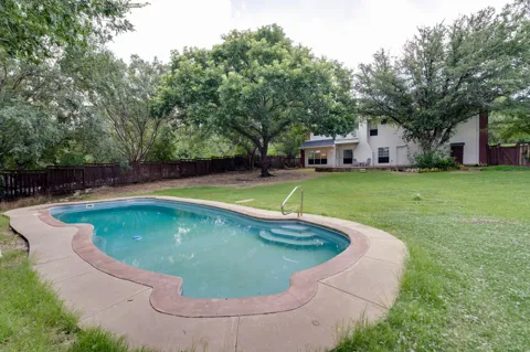 3937 Valley View Lane