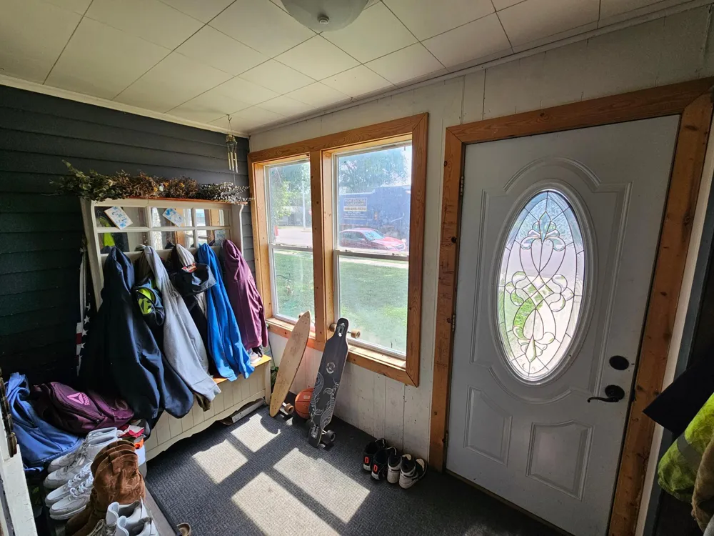 107 2nd Avenue E Lamberton, MN 56152