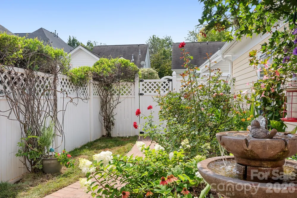 17525 Calverton Road Huntersville, NC 28078