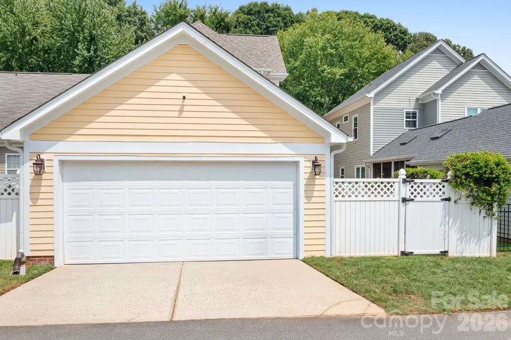17525 Calverton Road Huntersville, NC 28078