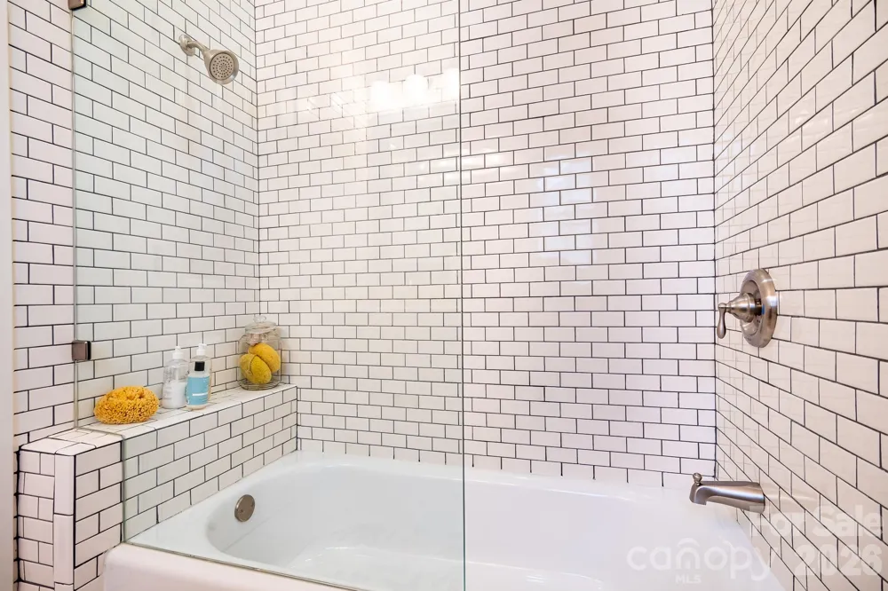 17525 Calverton Road Huntersville, NC 28078